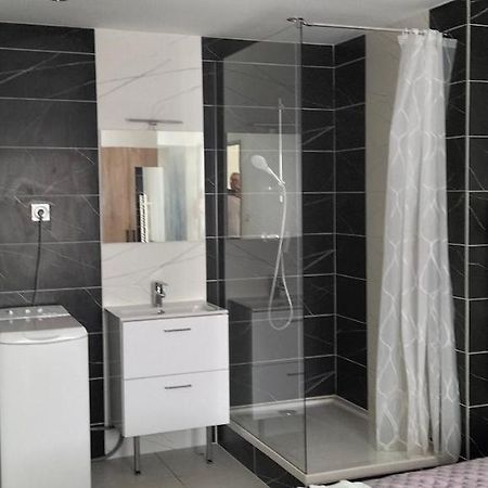 Appartement 2 Pieces Rive-de-Gier Exterior foto